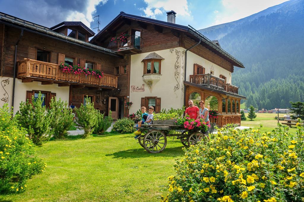 Art Apartments Casa Lapis Livigno Exterior photo